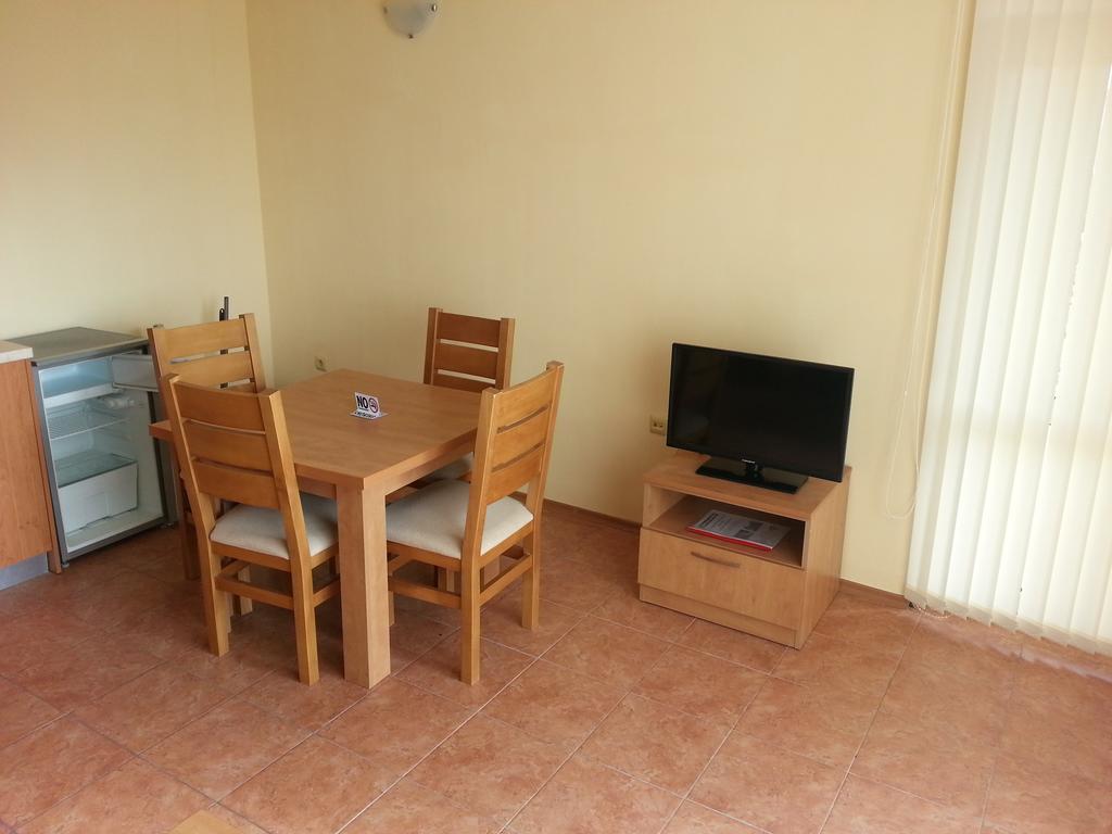 Marack Apartments Slântsjev Brjag Rom bilde